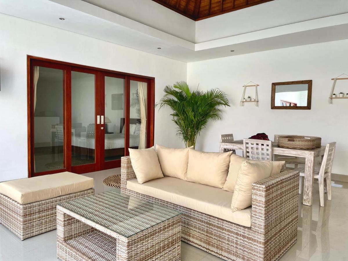 Villa Angel 2 - Canggu Shortcut, Staff Included Εξωτερικό φωτογραφία